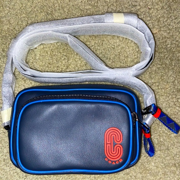Coach Handbags - Coach purse small mini crossbody